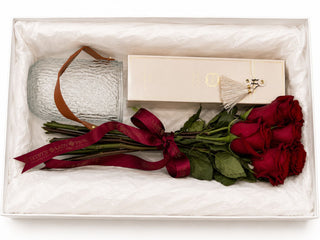 Lady Events Signature Box - 9 Trandafiri Rosii Premium, Vaza Inclusa